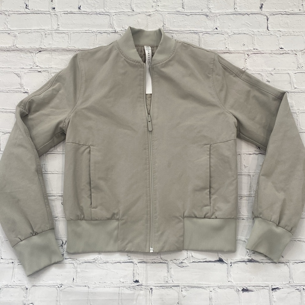 Lululemon Non-Stop Bomber Jacket - Picture 8 of 16
